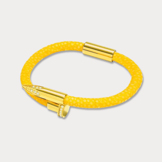 Bellas Stingray Obsession Nail™ - Canary 18K Gold & White Gems