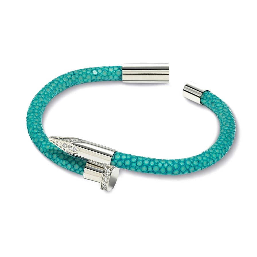 Bellas Stingray Obsession Nail™ - Blue Lagoon White Rhodium & White Gems