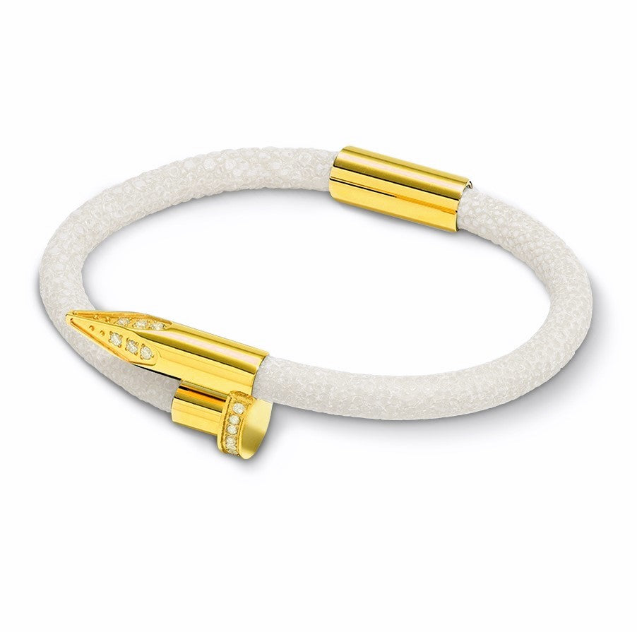 Bellas Stingray Obsession Nail™- Pearl White 18K Gold & White Gems