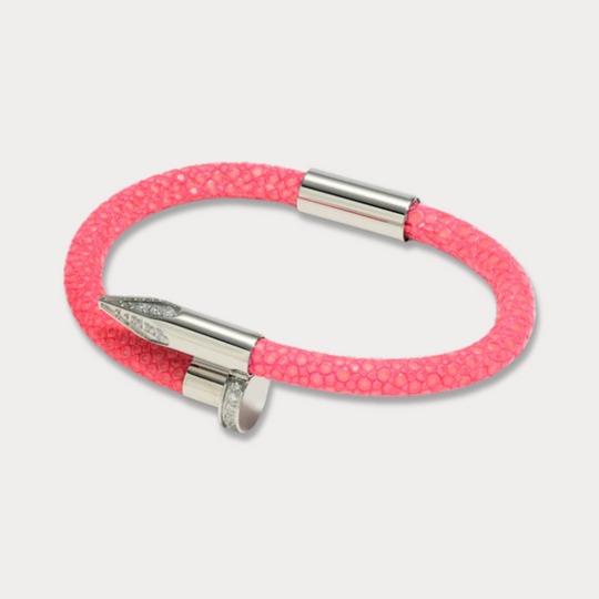 Bellas Stingray Obsession Nail™ - Coral Pink- White Rhodium White Gems
