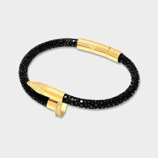 Studz Stingray Obsession Nail™ - Black Sea 18K Gold White Gems
