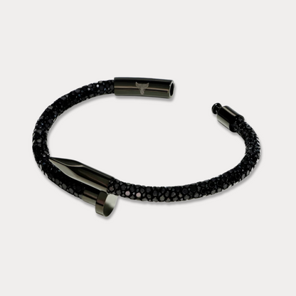 Studz Stingray Obsession Nail™ - Black Sea Black Titanium
