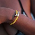 Bellas Stingray Obsession Nail™ - Canary Yellow Lifestyle 3