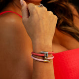 Bellas Stingray Obsession Nail™ - Coral Pink- Lifestyle
